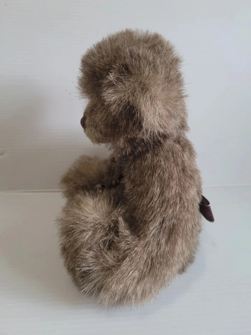 Charlie Bears Retired Isabelle Lee 2011  'Kitty' Bear CB114789.